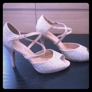 Bella Maria rhinestones heeled sandals.